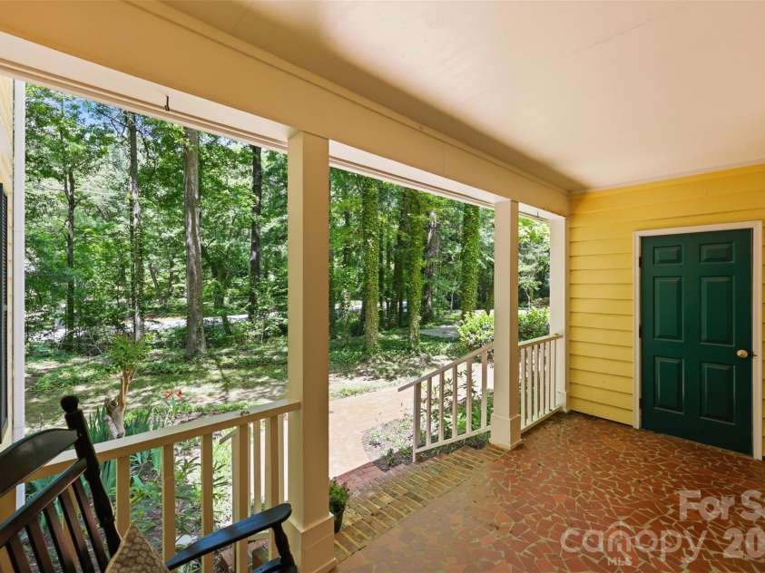 109 Fairway Drive, Fort Mill, SC 29715.  MLS# CAR4375161, YatesRealty ID 22123. 
