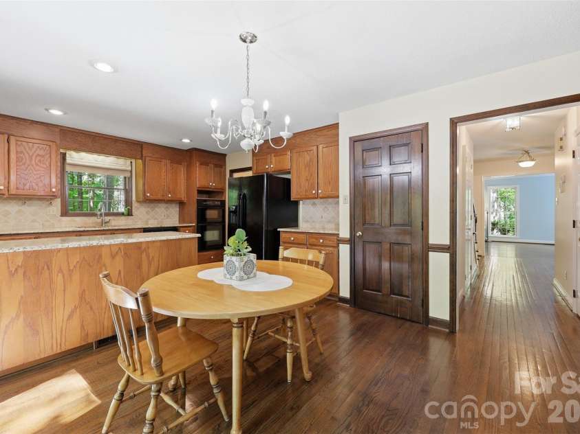 109 Fairway Drive, Fort Mill, SC 29715.  MLS# CAR4375161, YatesRealty ID 22123. 