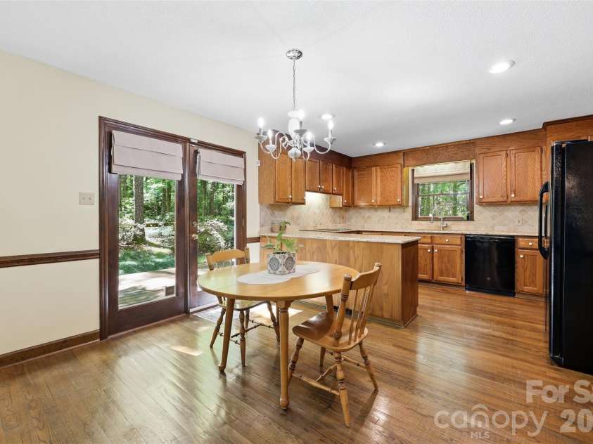 109 Fairway Drive, Fort Mill, SC 29715.  MLS# CAR4375161, YatesRealty ID 22123. 