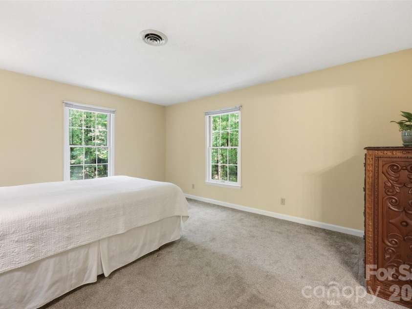 109 Fairway Drive, Fort Mill, SC 29715.  MLS# CAR4375161, YatesRealty ID 22123. 
