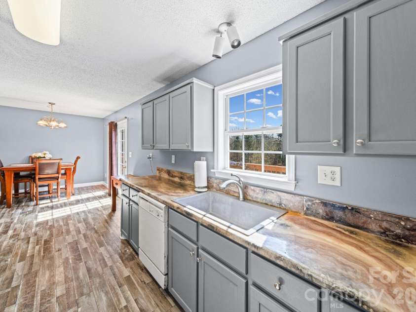 1024 Daniel Drive, Stanley, NC 28164.  MLS# CAR4368442, YatesRealty ID 22124. 