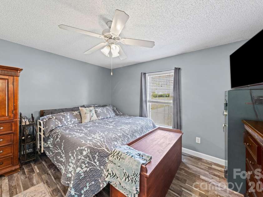 1024 Daniel Drive, Stanley, NC 28164.  MLS# CAR4368442, YatesRealty ID 22124. 
