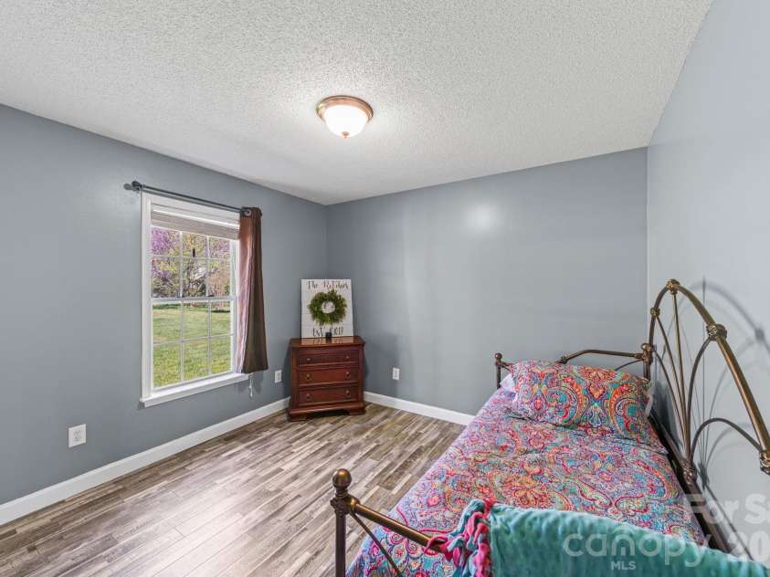 1024 Daniel Drive, Stanley, NC 28164.  MLS# CAR4368442, YatesRealty ID 22124. 