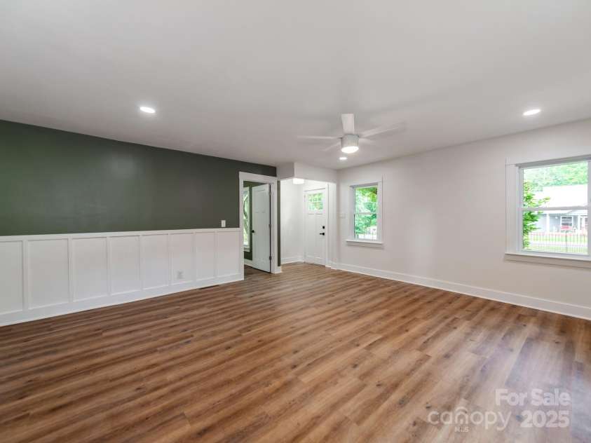 138 Shepherd Road, Mooresville, NC 28115.  MLS# CAR4299981, YatesRealty ID 22124. 