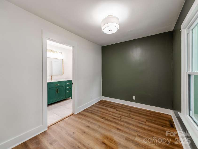 138 Shepherd Road, Mooresville, NC 28115.  MLS# CAR4299981, YatesRealty ID 22124. 