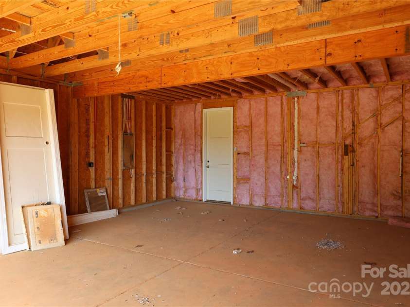 114 Still Creek Drive, Mooresville, NC 28115.  MLS# CAR4273482, YatesRealty ID 22125. 