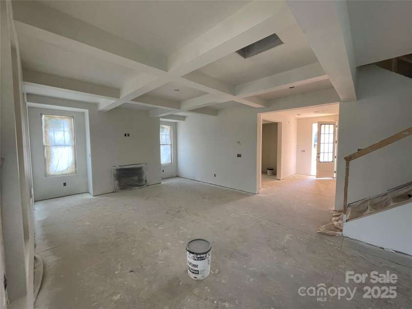 114 Still Creek Drive, Mooresville, NC 28115.  MLS# CAR4301149, YatesRealty ID 22125. Living Room with Fireplace