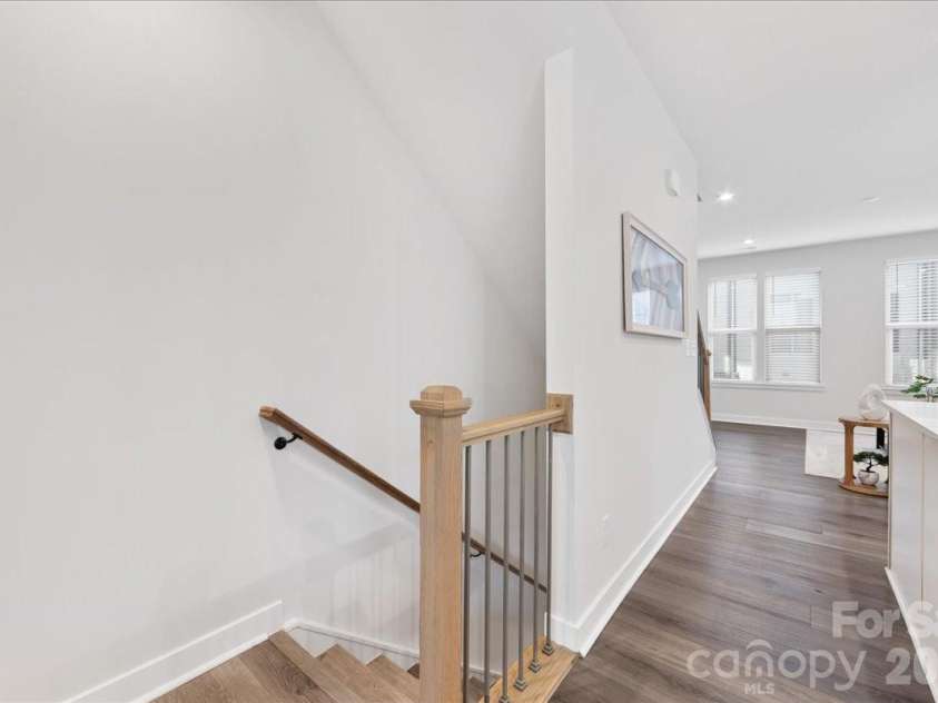 425 Tristram Lane, Charlotte, NC 28205.  MLS# CAR4353124, YatesRealty ID 22125. 