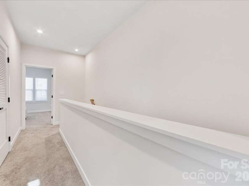 425 Tristram Lane, Charlotte, NC 28205.  MLS# CAR4353124, YatesRealty ID 22125. 