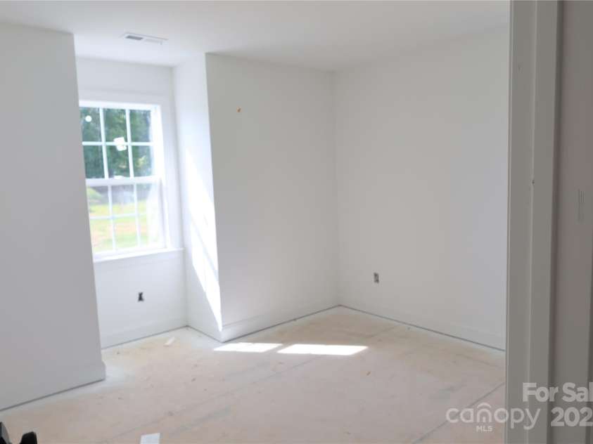 118 Still Creek Drive, Mooresville, NC 28115.  MLS# CAR4273465, YatesRealty ID 22126. 