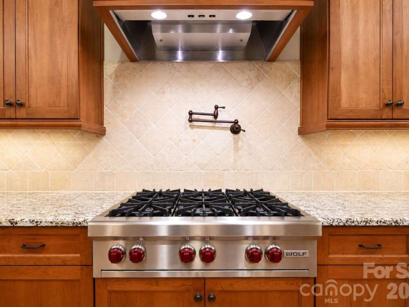 9911 Clarkes View Place, Concord, NC 28027.  MLS# CAR4390814, YatesRealty ID 22127. 