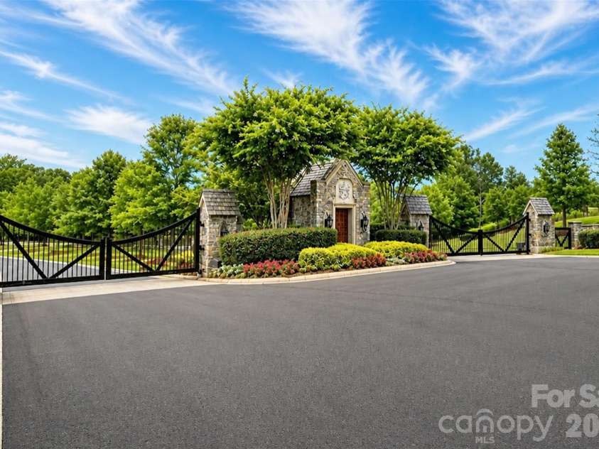 9911 Clarkes View Place, Concord, NC 28027.  MLS# CAR4390814, YatesRealty ID 22127. 