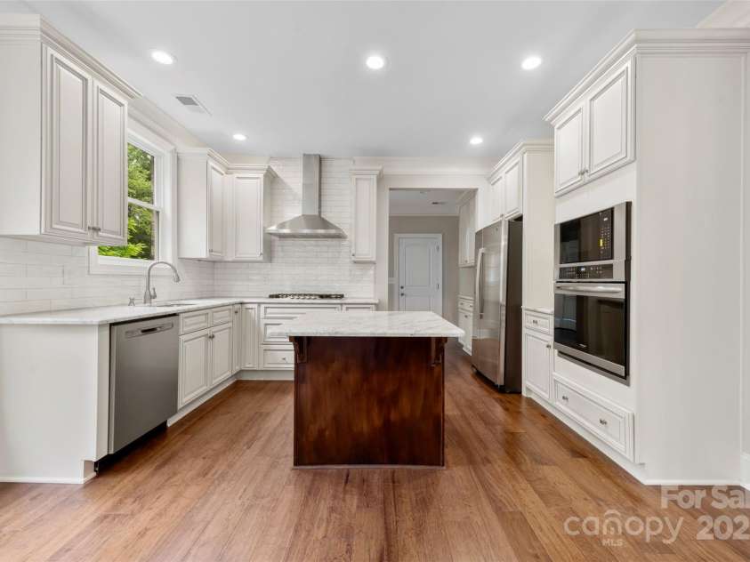 2857 Scarborough Court, Gastonia, NC 28054.  MLS# CAR4266766, YatesRealty ID 22129. 