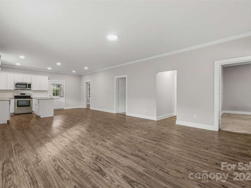 1257 Springdale Road, Lancaster, SC 29720.  MLS# CAR4318071, YatesRealty ID 2213. 