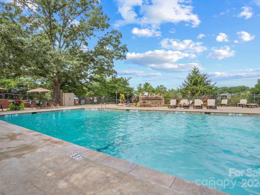201 Bowling Park Road, Asheville, NC 28803.  MLS# CAR4170277, YatesRealty ID 2213. Community Amenity