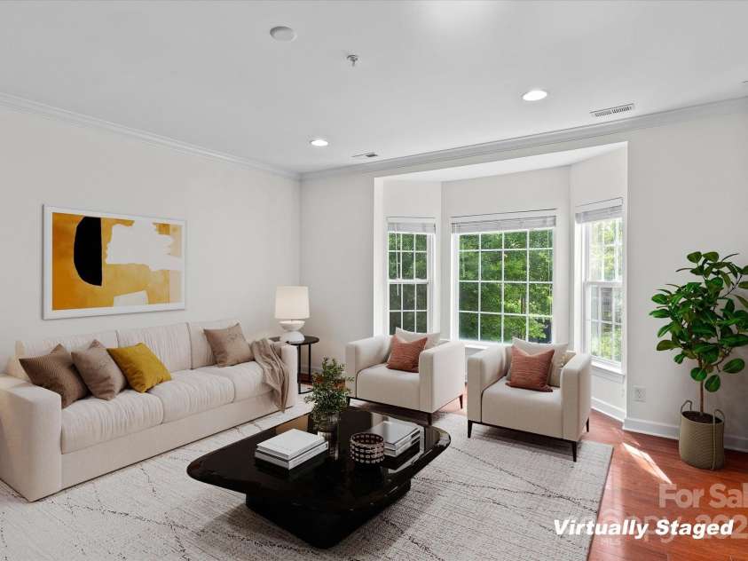 1530 Church Street, Charlotte, NC 28203.  MLS# CAR4259116, YatesRealty ID 22130. Virtually staged - imagine living here!