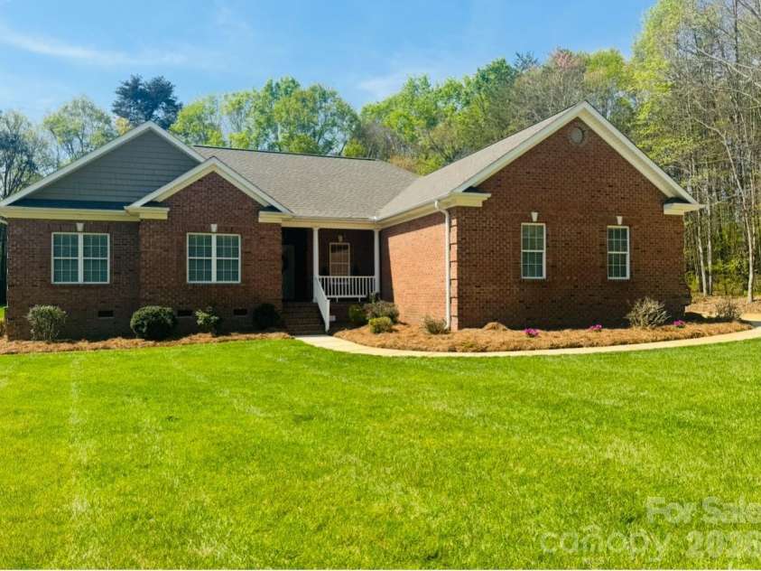 1266 Oak Grove Lane, Salisbury, NC 28146.  MLS# CAR4333009, YatesRealty ID 22131. 