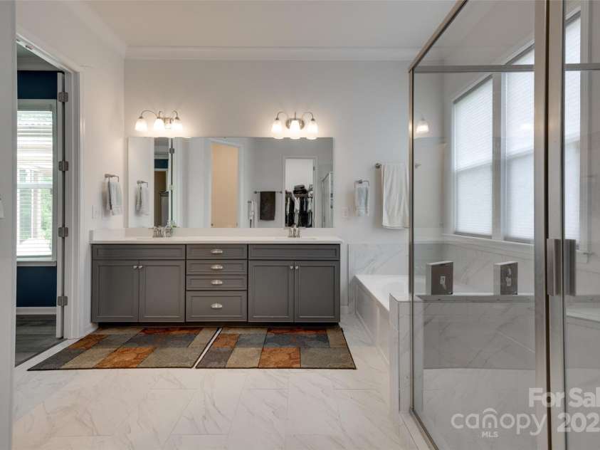 4211 Maggie Springs Way, Clover, SC 29710.  MLS# CAR4250931, YatesRealty ID 22132. 