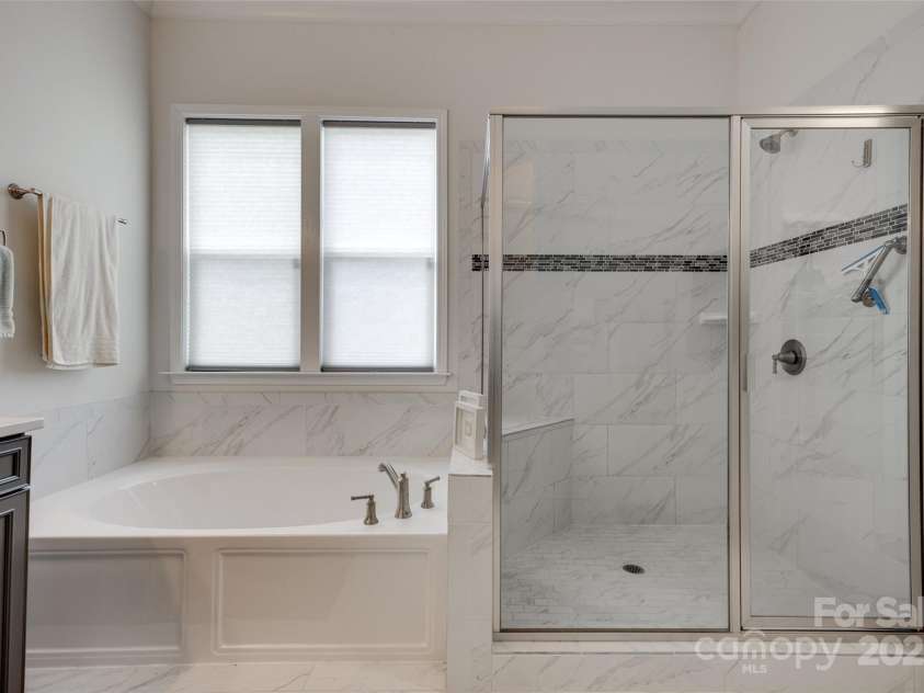 4211 Maggie Springs Way, Clover, SC 29710.  MLS# CAR4250931, YatesRealty ID 22132. 