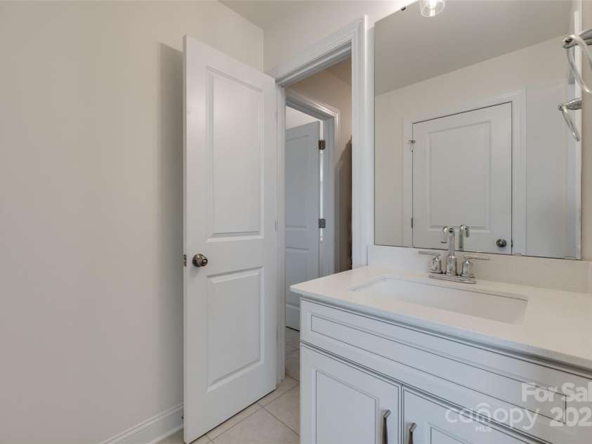 4211 Maggie Springs Way, Clover, SC 29710.  MLS# CAR4250931, YatesRealty ID 22132. 