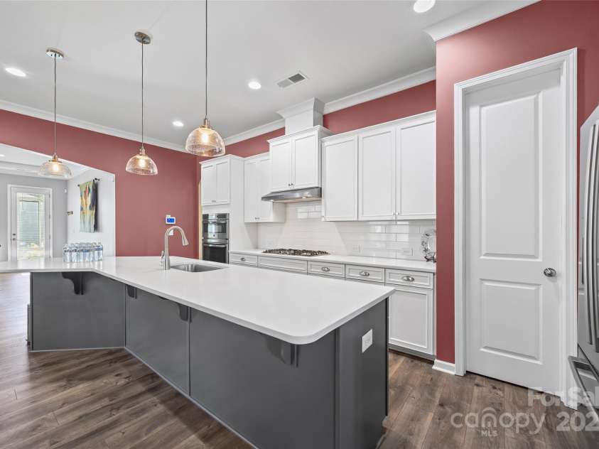 4211 Maggie Springs Way, Clover, SC 29710.  MLS# CAR4250931, YatesRealty ID 22132. 