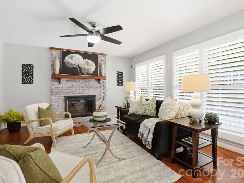 4218 Patriots Way, Gastonia, NC 28056.  MLS# CAR4354947, YatesRealty ID 22132. 
