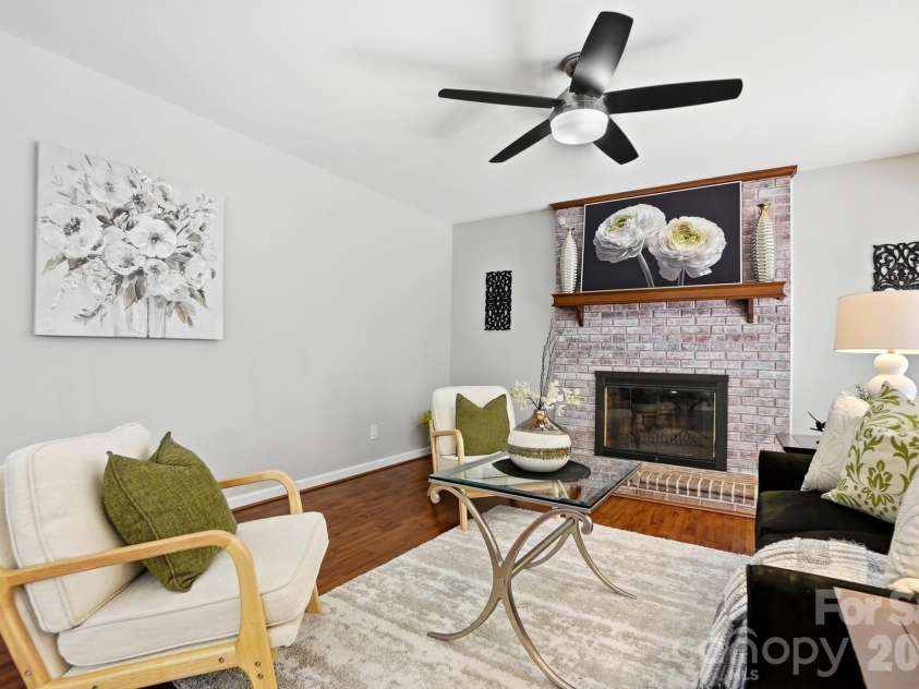 4218 Patriots Way, Gastonia, NC 28056.  MLS# CAR4354947, YatesRealty ID 22132. 