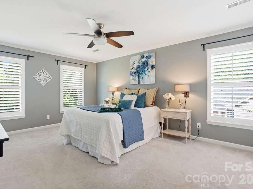 4218 Patriots Way, Gastonia, NC 28056.  MLS# CAR4354947, YatesRealty ID 22132. 