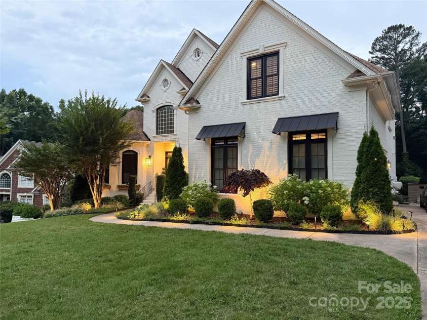 9604 Oliver Court, Harrisburg, NC 28075.  MLS# CAR4275003, YatesRealty ID 22135. 