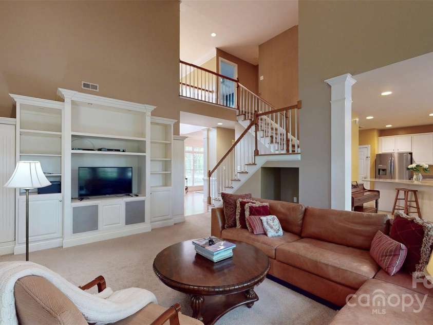 6100 Hunter Lane, Weddington, NC 28104.  MLS# CAR4249073, YatesRealty ID 22136. 