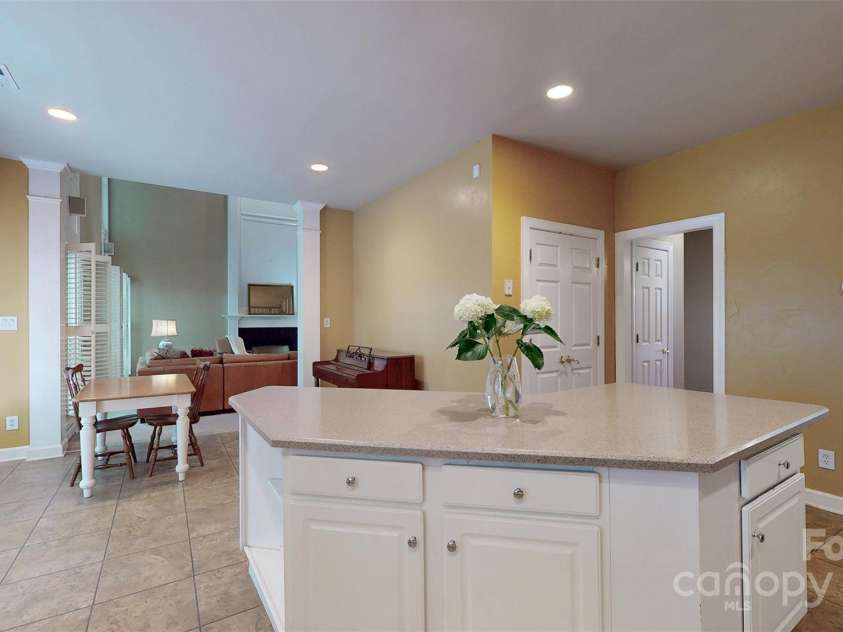 6100 Hunter Lane, Weddington, NC 28104.  MLS# CAR4249073, YatesRealty ID 22136. 