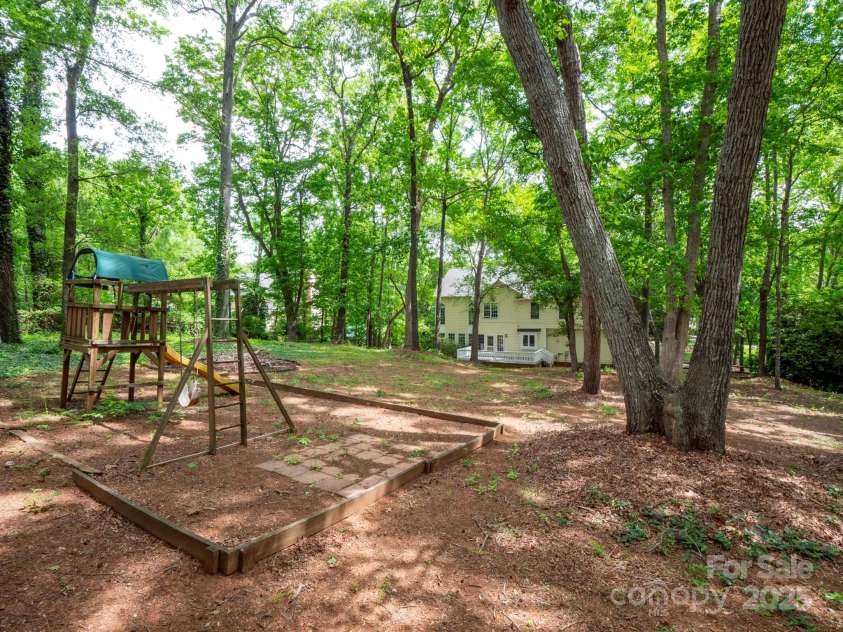 6100 Hunter Lane, Weddington, NC 28104.  MLS# CAR4249073, YatesRealty ID 22136. 