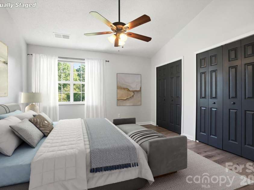 10584 English Setter Way, Charlotte, NC 28269.  MLS# CAR4377781, YatesRealty ID 22137. 