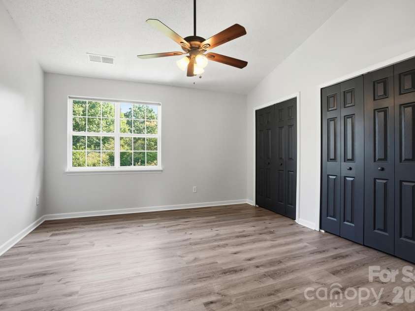10584 English Setter Way, Charlotte, NC 28269.  MLS# CAR4434252, YatesRealty ID 22137. Bed 1