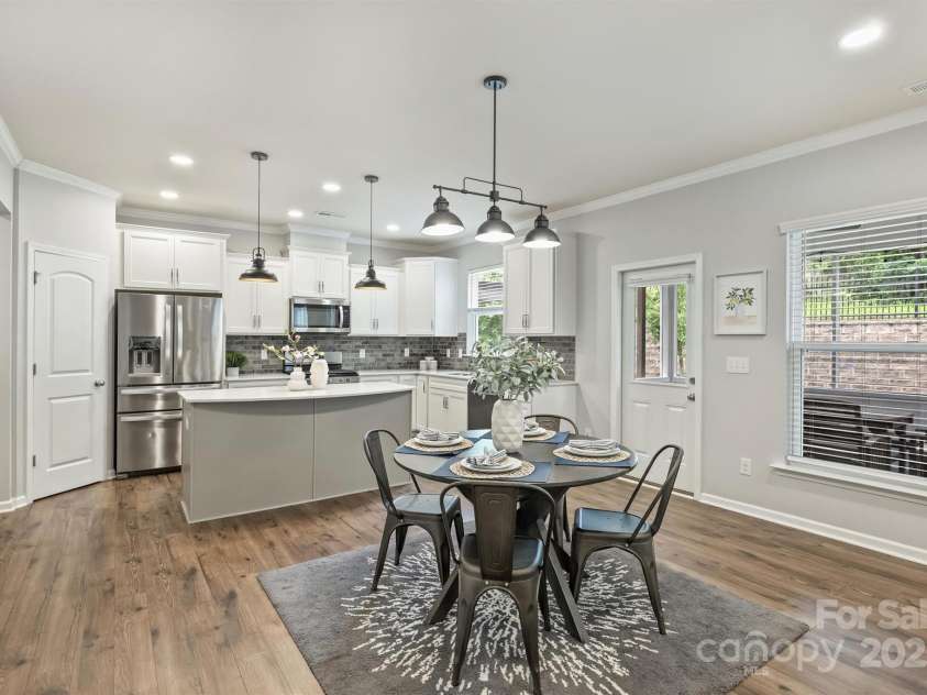 7209 Brookline Place, Huntersville, NC 28078.  MLS# CAR4251054, YatesRealty ID 22137. 