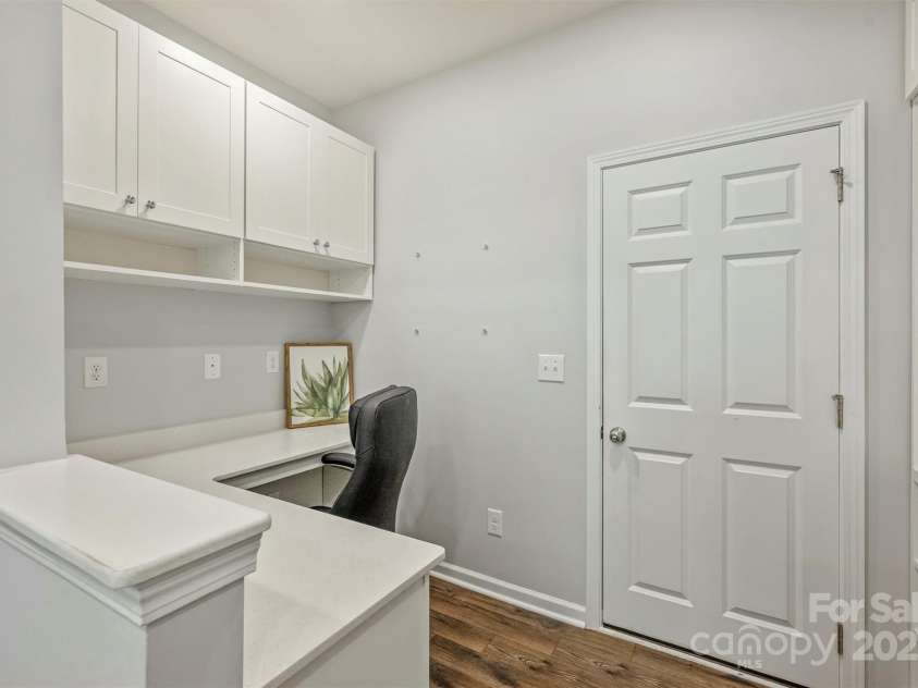 7209 Brookline Place, Huntersville, NC 28078.  MLS# CAR4251054, YatesRealty ID 22137. 