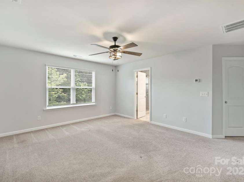 7209 Brookline Place, Huntersville, NC 28078.  MLS# CAR4251054, YatesRealty ID 22137. 