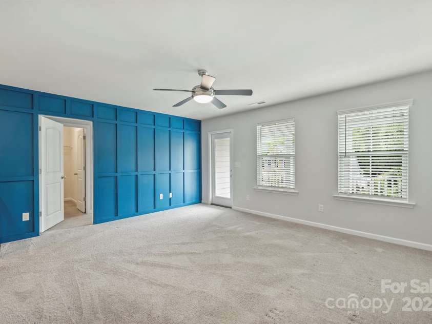 7209 Brookline Place, Huntersville, NC 28078.  MLS# CAR4251054, YatesRealty ID 22137. Access to 2nd Level Balcony from Loft