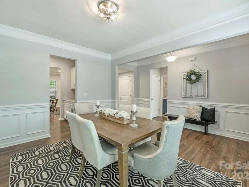 7209 Brookline Place, Huntersville, NC 28078.  MLS# CAR4251054, YatesRealty ID 22137. Club House / Pool