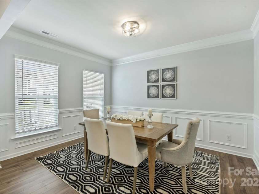 7209 Brookline Place, Huntersville, NC 28078.  MLS# CAR4251054, YatesRealty ID 22137. Formal Dining Area