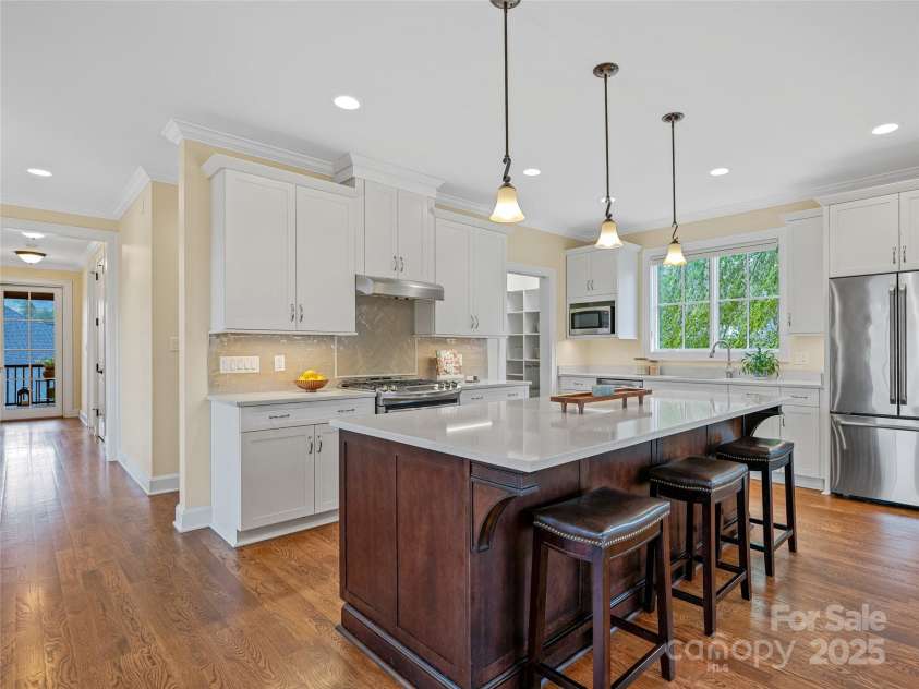 17 Kiftsgate Court, Asheville, NC 28804.  MLS# CAR4242474, YatesRealty ID 22138. 