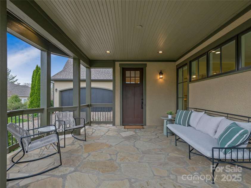 17 Kiftsgate Court, Asheville, NC 28804.  MLS# CAR4242474, YatesRealty ID 22138. Spacious Front stone patio