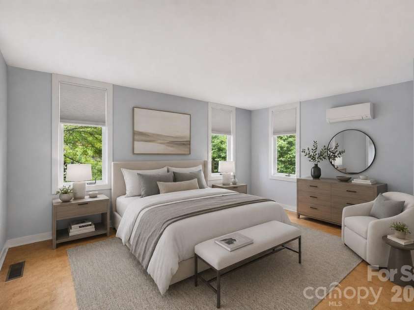 141 36th Avenue, Hickory, NC 28601.  MLS# CAR4381036, YatesRealty ID 22139. This picture has been virtually staged and the room may have been altered slightly.