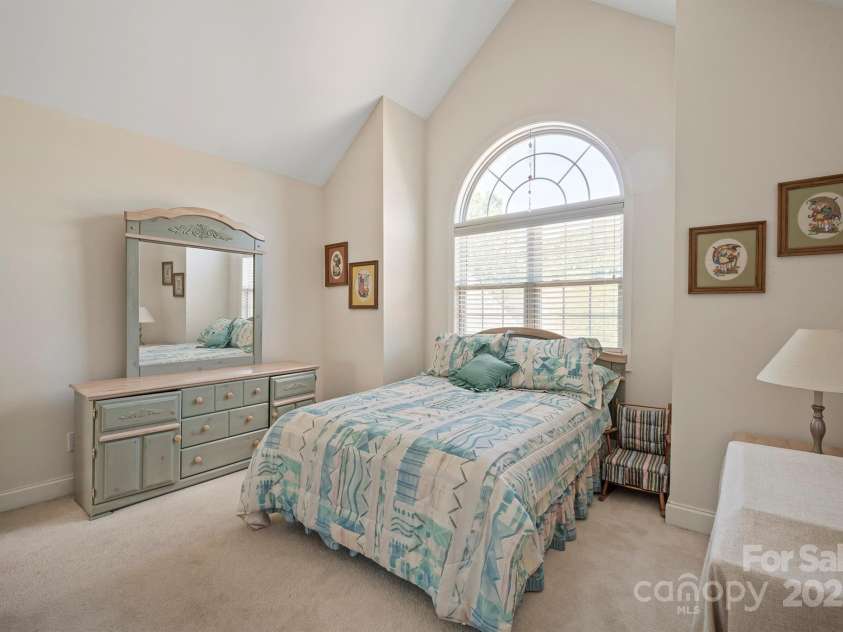 14340 Kendalton Meadow Drive, Mint Hill, NC 28227.  MLS# CAR4254696, YatesRealty ID 22139. 