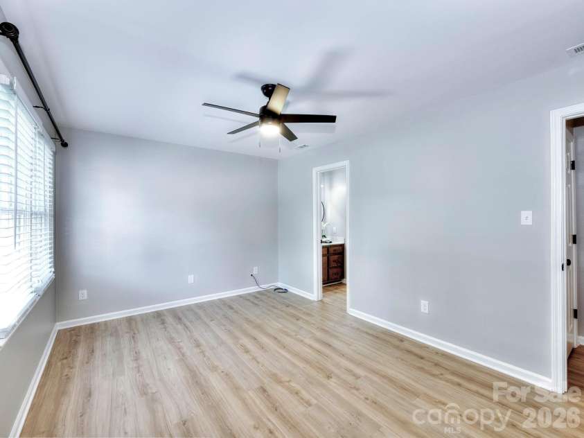 1540 Cooper Avenue, Kannapolis, NC 28081.  MLS# CAR4376968, YatesRealty ID 22141. 