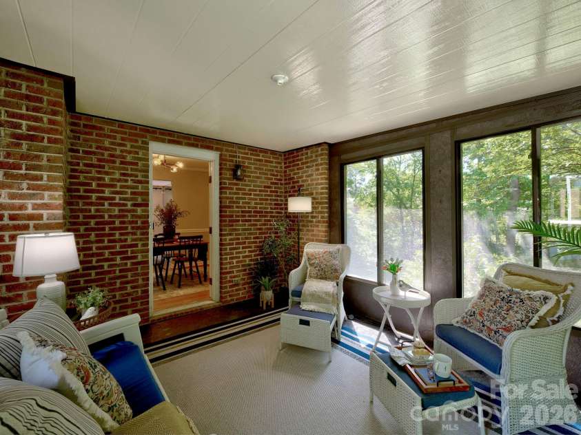 1540 Cooper Avenue, Kannapolis, NC 28081.  MLS# CAR4376968, YatesRealty ID 22141. 