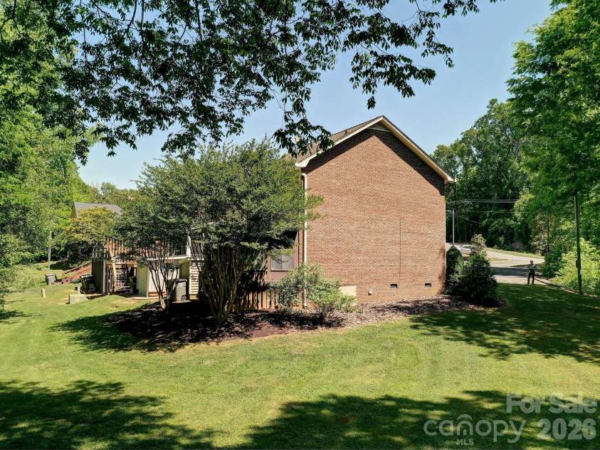 1540 Cooper Avenue, Kannapolis, NC 28081.  MLS# CAR4376968, YatesRealty ID 22141. 