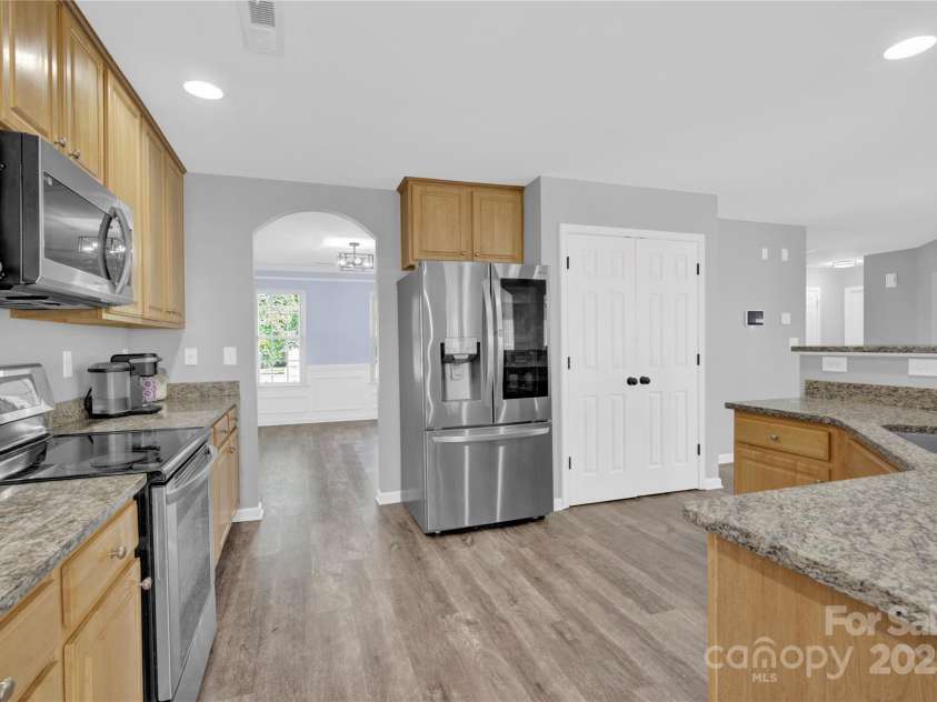 280 Glenn Allen Road, Mooresville, NC 28115.  MLS# CAR4273655, YatesRealty ID 22142. 