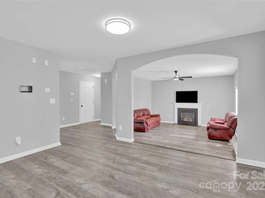 280 Glenn Allen Road, Mooresville, NC 28115.  MLS# CAR4273655, YatesRealty ID 22142. 