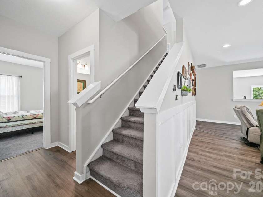 715 Lexington Drive, Albemarle, NC 28001.  MLS# CAR4378168, YatesRealty ID 22142. 